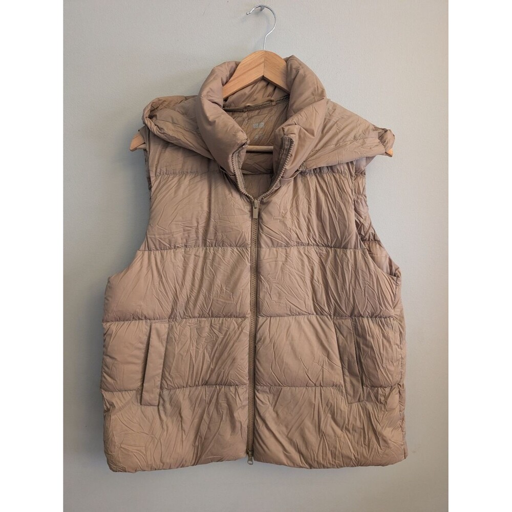 UniQlo Down Tan Puffer Vest Size L